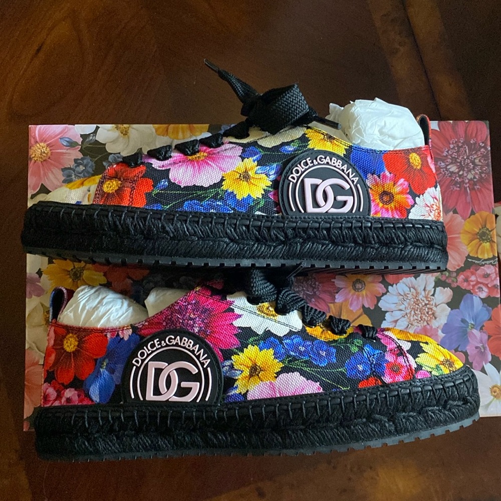 New Dolce Gabbana canvas